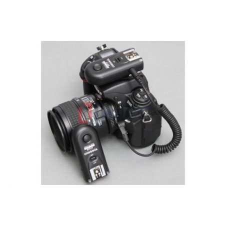 Zestaw dwóch wyzwalaczy radiowych Yongnuo RF603N II z kablem N3 do Nikon
z aparatem