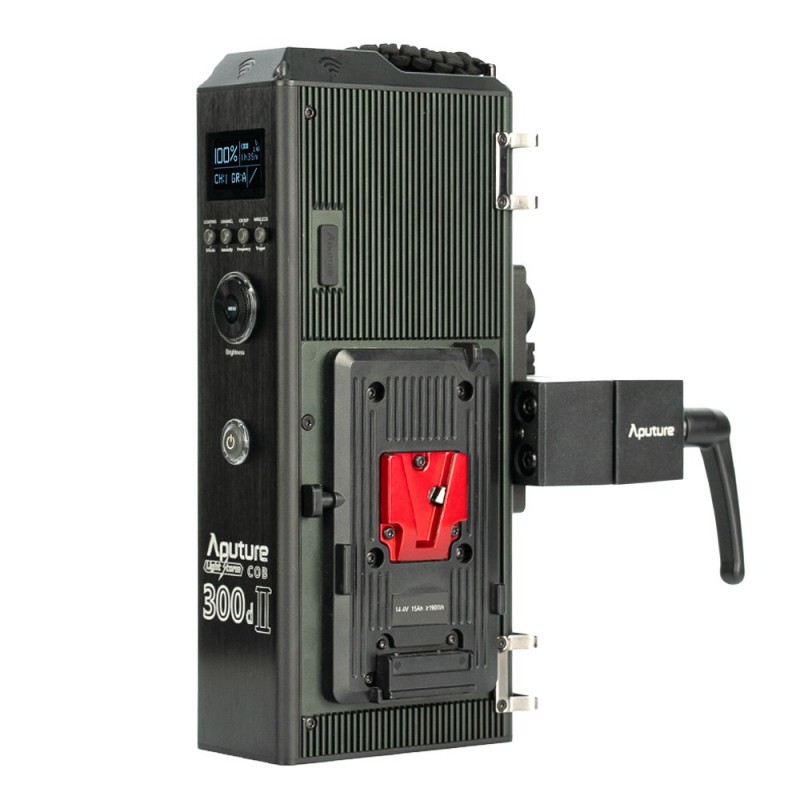 Lampa LED Aputure Light Storm LS C300 d II - V-mount - Zdjęcie 12